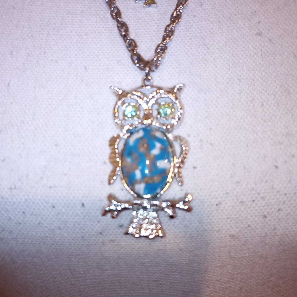 Elegant Blue Owl Pendant Necklace Double Strand Silver Mid Century Modern Vibe - Picture 5 of 6